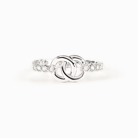 MOTHER & DAUGHTER FOREVER LINKED PAVÉ INTERLOCKING RING